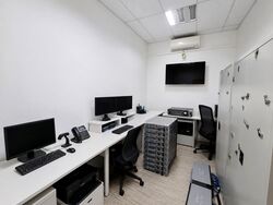 Oxley Bizhub (D14), Factory #575423731